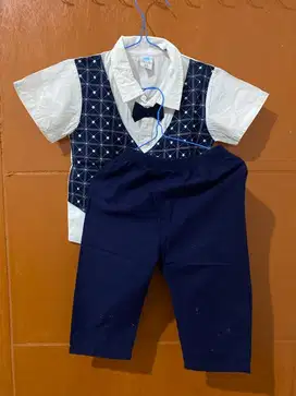 Baju rompi putih dongker (preloved)