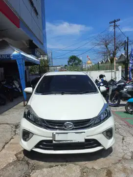 Sirion 2018 M/T