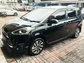 Toyota Sienta Q 1.5 AT 2016 Tipe Tertinggi
