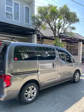 Nissan Evalia 2013 Bensin