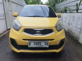 Kia picanto 1.0 manual 2015 tgn 1 dari baru