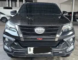 Toyota Fortuner 2.4 VRZ TRD AT Matic Diesel 2020 Km 53rban Mulus Gress