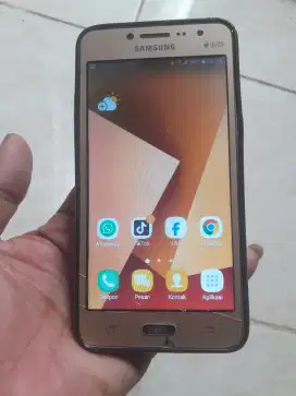 Samsung j2 preme mines tc retak kaya di gambar ketikan lancar normal