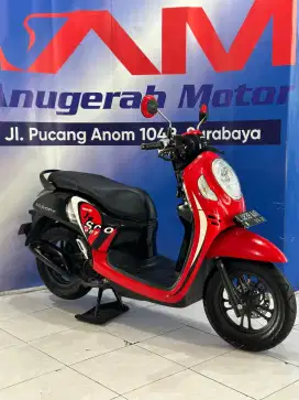DP 500RIBU - Scoopy Km 9ribu Tahun 2022