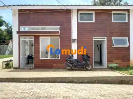 Dijual Rumah Dekat Gerbang Tol Grand Wisata Bekasi Timur Kota Bekasi
