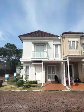 Rumah Cakep Hook elista village Gading Serpong