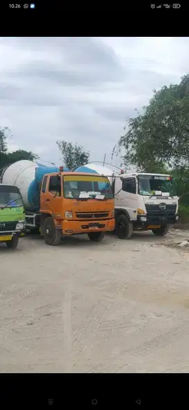 Truck mixer Mitsubishi Fuso tahun 2019