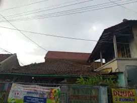 Dijual Cepat! Rumah 2 Unit, Lokasi Strategis Sayati Hilir
Bandung