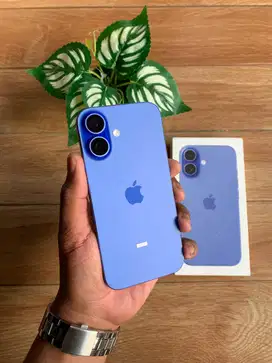 iPhone 16 128gb iBox garansi on (belum sebulan)