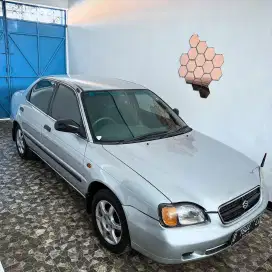 SUZUKI BALENO DX MT 2000