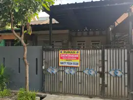 Rumah Dikontrakkan 2 Kamar Tidur, 1 Kamar Mandi