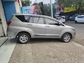 INNOVA REBORN G DIESEL MATIC 2018