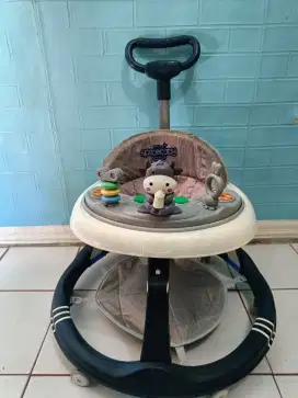 Baby walker spacebaby