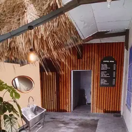 Disewakan Ruko kecil untuk cafe / restoran