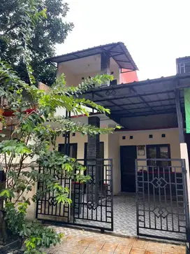 Dikontrakan Rumah 2 lantai