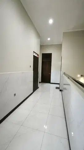 Dijual Rumah Kantor Di Sumber Sari