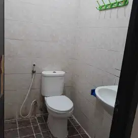 Jual rumah park residence