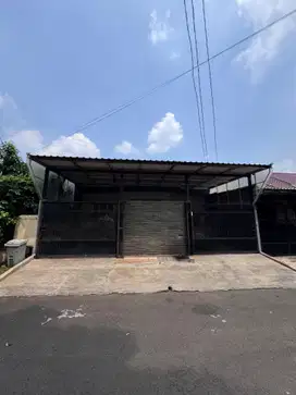 RUMAH CANTIK  SIAP HUNI DI VILLA MELATI MAS
