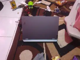 jaual beli laptop bekas macbook bekas matot /tt semua merek