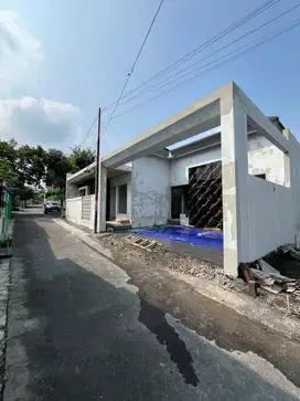 dijual rumah di sleman dekat PPPG kesenian sukoharjo ngaglik