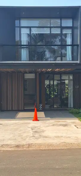 RUMAH MEWAH DENGAN HARGA MURAH DI JANTUNG KOTA TANGERANG