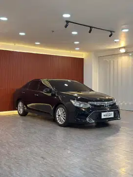 Toyota Camry 2.5 V 2016