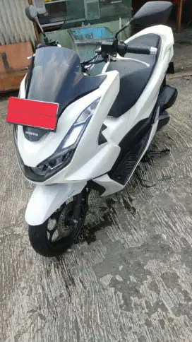 PCX 2022 CBS PUTIH