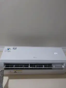 Dijual cepat Ac merek LG 1/2 pk