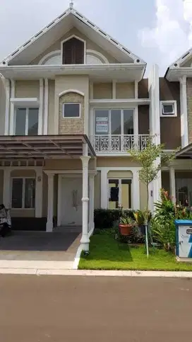 Rumah 2lantai di Cluster Thames Luas 136 di JGC Cakung  Jakarta Timur