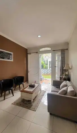 Rumah Semi Furnished dan Terawat di PUSPITA LOKA – BSD City Serpong