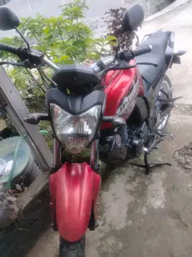 Byson 2012 warna merah