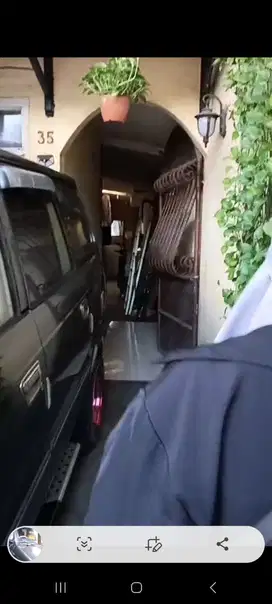 Rumah Besar 0 Raya Ketintang Murah