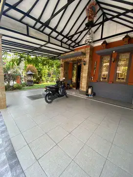 Rumah Furnished Posisi Hook 2lantai Kamar 4 Di Cluster Harapan Indah