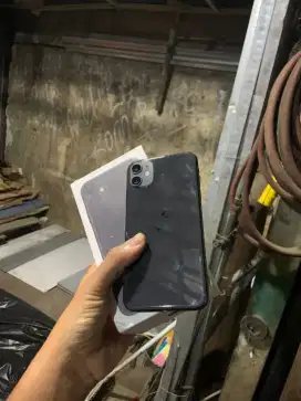 IP 11 64 GB inter allop