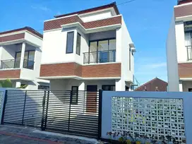 Rumah baru 2 lantai dalam perumahan di Jimbaran dekat Univ Udayana