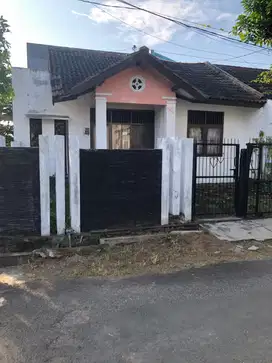 DIJUAL RUMAH VILA GEDAWANG PERMAI, BANYUMANIK, SEMARANG