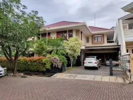 Disewakan Rumah Classic BGV BGM VGI Kelapa Gading Siap Huni