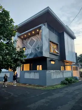 RUMAH SULTAN BSD DENGAN DESIGN MEWAH