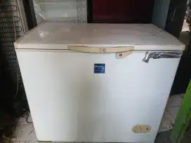 Fbox sharp 200liter normal beku siap pakai