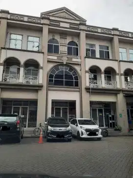 Ruko Rukan 3 Lantai di Grand Galaxy Galaxy Dekat SPBU BP & RS Hermina