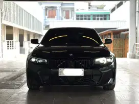[LOW KM] BMW 330i M Sport Pro 2023 BMW 330i 2023 BMW 330 2024 TERMURAH