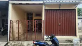 DISEWAKAN RUMAH NYAMAN UNTUK KELUARGA