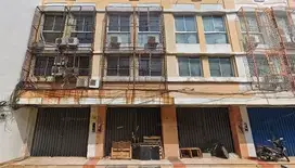 RUKO STRATEGIS MEGA GROSIR CEMPAKA MAS BLOK A, JAKARTA PUSAT