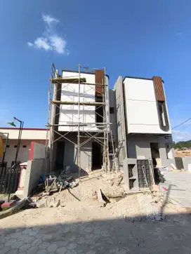 Dijual 2 Unit Rumah 2 Lantai Minimalis di Summercoast, Tiban