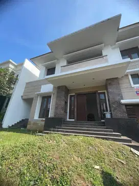 Rumah Bangunan Mandiri Belum Pernah Huni, Cluster The Crown PHG