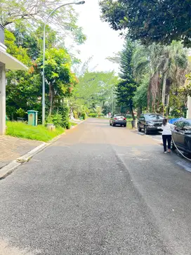 Rumah standard di Victoria River Park Bsd city