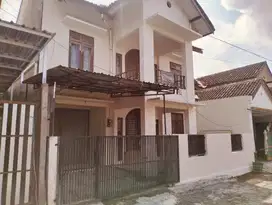 Rumah sewa di banyuraden dekat stpn
