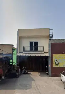 Ruko siap pakai, strategis dan ramai, pinggir jalan raya. ciracas
