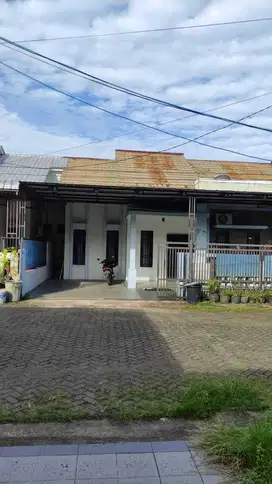 Dijual rumah tinggal serdam pontianak tenggara Kalbar