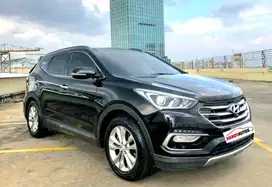 Hyundai Santa Fe D Spek Panoramik Tahun 2017 Automatic Hitam
